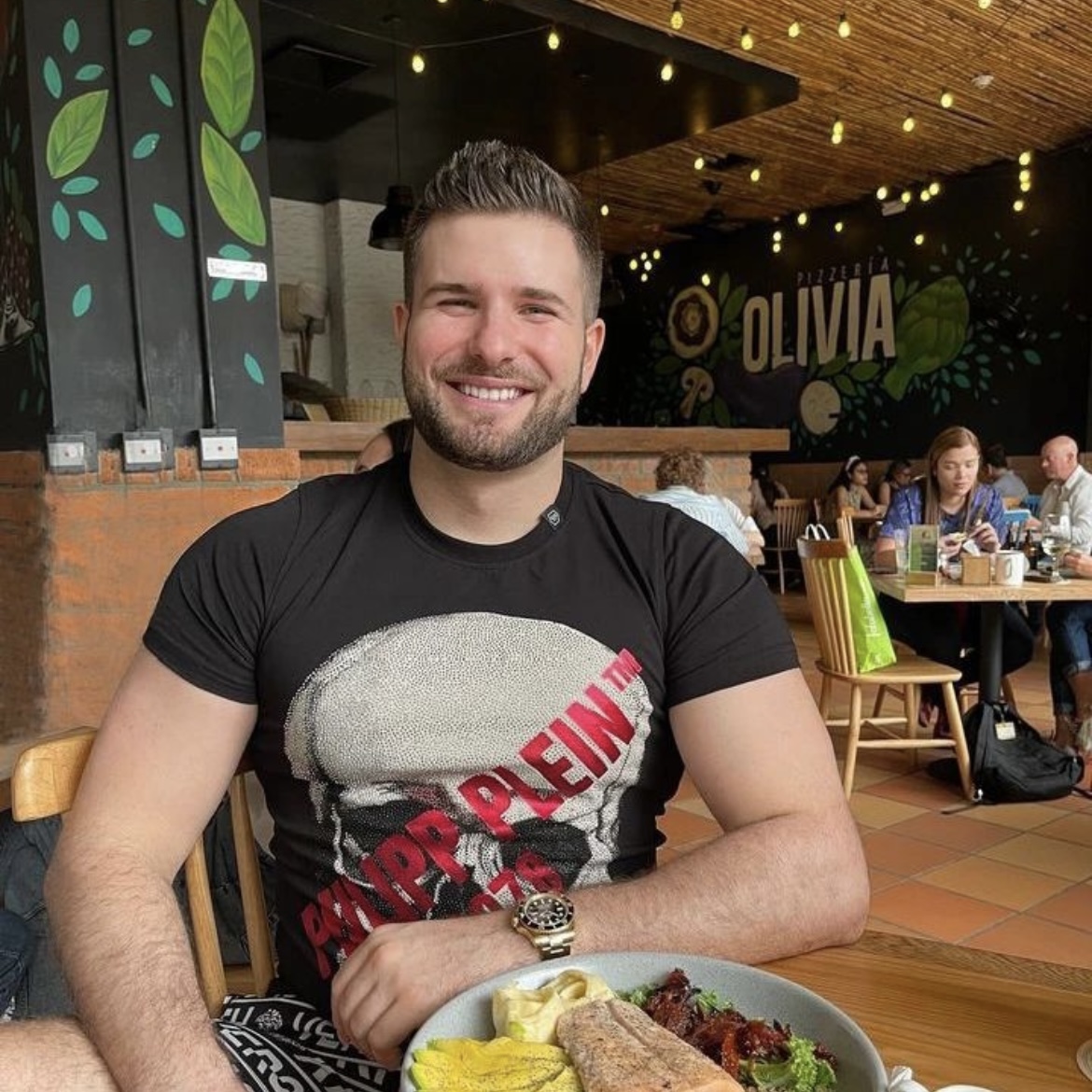 快柠檬加速器用户james，很满意快柠檬加速器